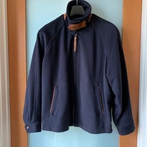 Bullock & Jones standing buckle or pointed collar